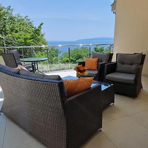  Apartment Magnolia